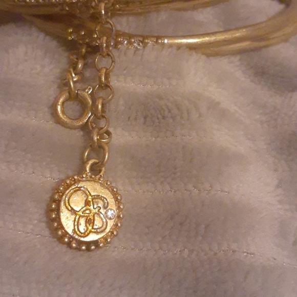 Jessica Simpson Multi stack Bracelets - Picture 2 of 2